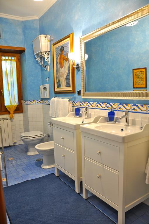 Апартаменты La Casa Del Pigneto Рим Номер фото